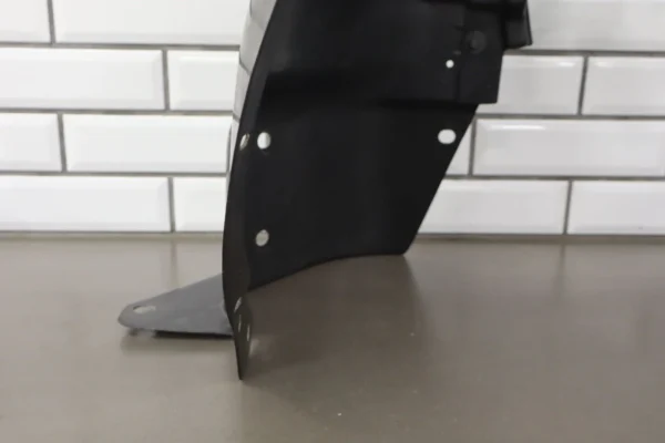 1990-1995-chevrolet-corvette-zr-1-right-front-inner-fender-liner-1574394 1990 - 1995 Chevrolet Corvette ZR-1 Right Front Inner Fender Liner