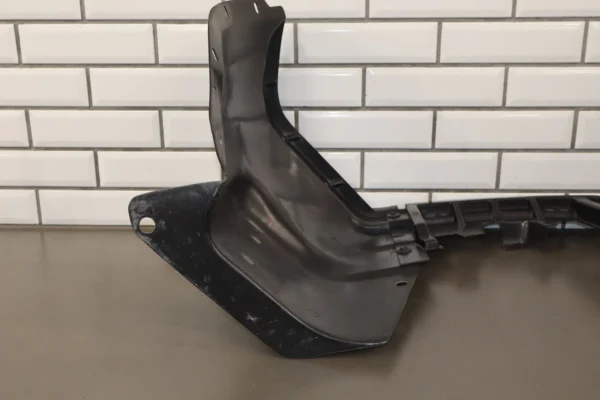 1990-1995-chevrolet-corvette-zr-1-right-front-inner-fender-liner-4999471 1990 - 1995 Chevrolet Corvette ZR-1 Right Front Inner Fender Liner