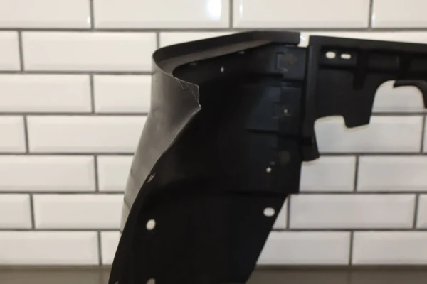 1990-1995-chevrolet-corvette-zr-1-right-front-inner-fender-liner-8659032 1990 - 1995 Chevrolet Corvette ZR-1 Right Front Inner Fender Liner