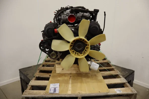 1998- Through 04/2000 Toyota Land Cruiser, Lexus LX470 4.7L 2UZ-FE Engine Miles