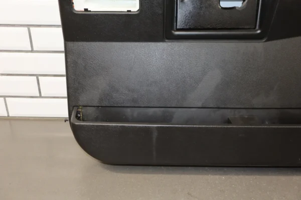 2003-2007-hummer-h2-right-front-door-trim-panel-black-482-15846876-2508630 2003-2007 Hummer H2 - Right Front Door Trim Panel Black 482 15846876