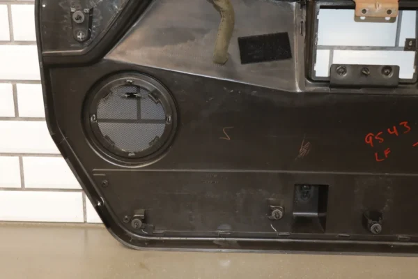 2003-2007-hummer-h2-right-front-door-trim-panel-black-482-15846876-4641531 2003-2007 Hummer H2 - Right Front Door Trim Panel Black 482 15846876