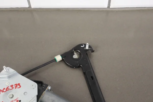 2005-2013-c6-corvette-left-driver-oem-window-regulator-wmotor-8519215 2005-2013 C6 Corvette Left Driver OEM Window Regulator W/Motor
