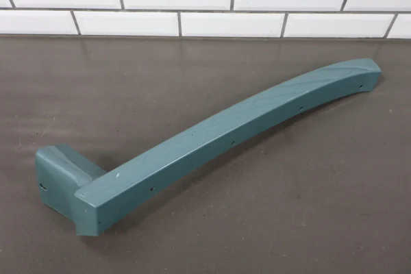 57_02ce1606-7707-4ff3-bd40-9b099f4b73f8 2003-2009 Hummer H2 Right RH Front Fender Flare Moulding OEM