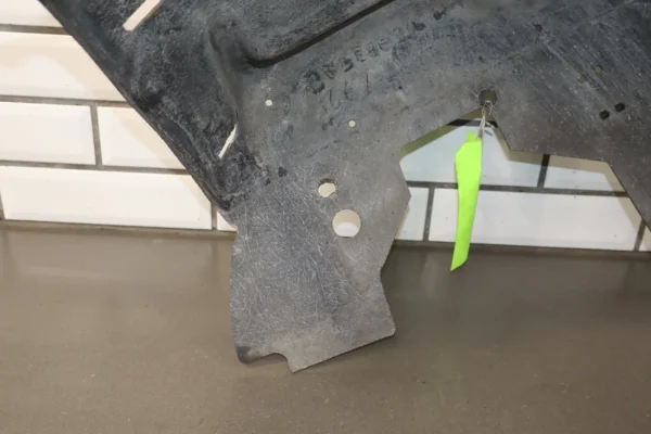 57_04fd330b-e5ed-4ec7-a2b2-86d95af37f20 2001 Dodge Viper Left Front Inner Fender Liner OEM *Damaged*