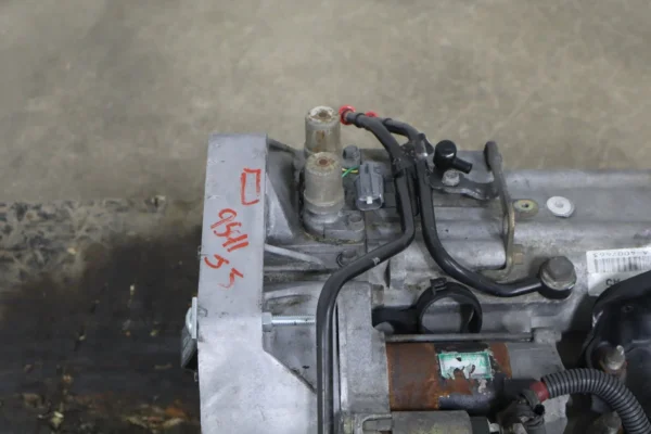 57_12d40ef0-6b30-4695-bbf5-ae7ad33c6ae4 1997-2001 Honda CR-V FWD 2 L Automatic Transmission