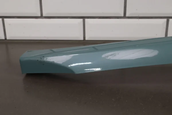 57_13016f95-29f5-436b-af65-773202997047 2003-2009 Hummer H2 Right RH Front Fender Flare Moulding OEM