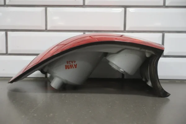 57_1feed086-4f0a-46ec-923f-54d9837a7434 2004 Pontiac GTO Right Tail Light 92146793 OEM