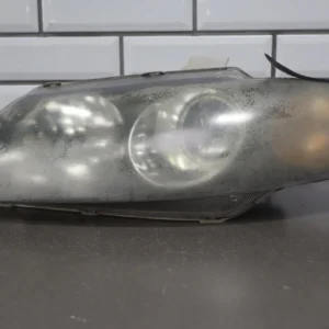 57_22062fb3-b37d-4f70-b3db-37613957e025 - Copy 2004-2006 Pontiac GTO Left Headlamp 92155599