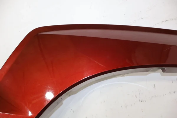 57_22c93e81-539e-4e08-9532-03a690fd620e 02-06 Cadillac Escalade Front Right RH OEM Fender Flare Moulding (Redfire 72U)