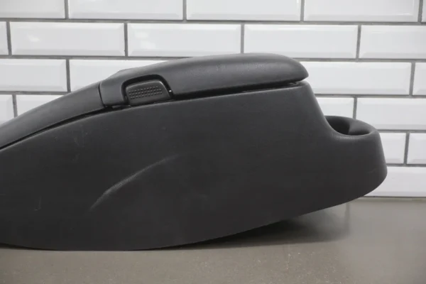 57_24508a3c-26e0-40af-a6ef-8ea3f1833ae9 1997-2002 Pontiac Firebird- Centre Console, W/ Lid Automatic Transmission