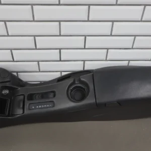 1997-2002 Pontiac Firebird- Centre Console, W/ Lid Automatic Transmission