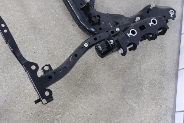 57_286f1a9e-4ea7-4fc2-a847-88765c96a724 17-19 Fiat 124 Spider Front Bare Undercarriage Crossmember (97K Miles)