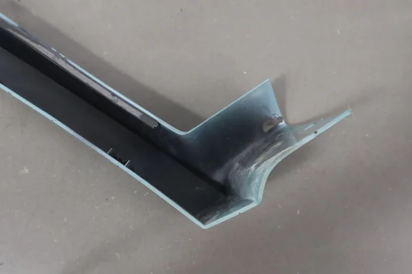57_2a8b2f03-7423-40bd-b03d-68e2133dd13c 2003-2009 Hummer H2 Right RH Front Fender Flare Moulding OEM