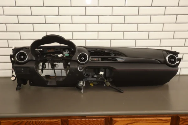 2017 Fiat 124 Spider OEM Dashboard Dash Panel Assembly Nero Black (X9)