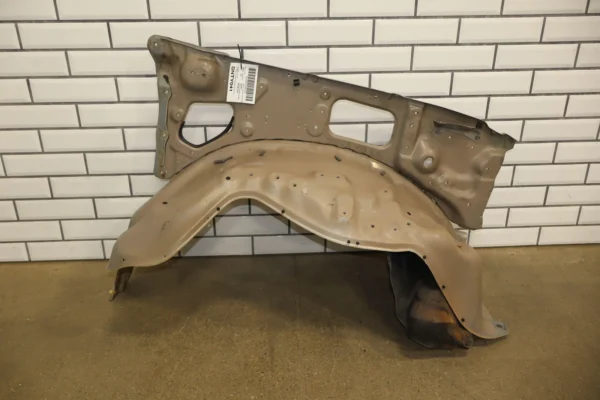 57_38d653ae-23d1-49fb-a6f0-92a2e6510de8 1995 Buick Roadmaster Left Front Inner Fender Liner OEM