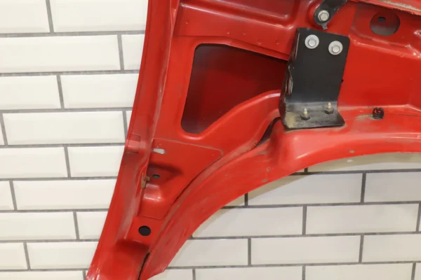1999-2002 Chevy Silverado 99-06 Tahoe Suburban Left LH Fender Red 74U