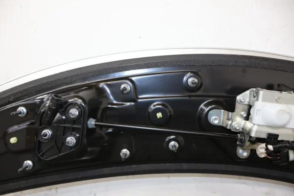57_40d6fab3-09fa-4299-8ab9-14597a5fa8f7 18-19 Lexus LC500 OEM Power Rear Spoiler (Liquid Platinum 1J2) Unable To Test