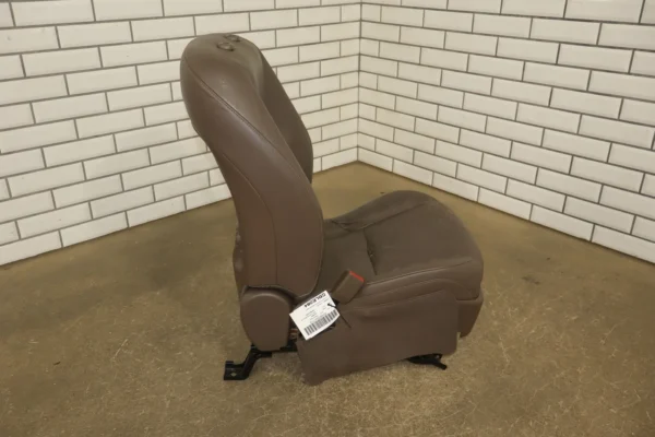 57_4198276a-ec68-43a7-adbb-4c09933a55ff 2010-2013 Lexus GX460 Left Driver Front Power Leather Bucket Seat *Torn*