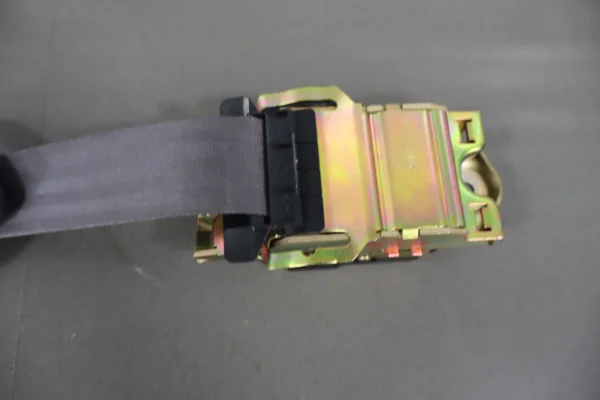 57_41f8602f-cc2d-4727-9beb-723816002ca0 1998-2002 Pontiac Firebird Coupe- Left Front Seat Belt Light Gray