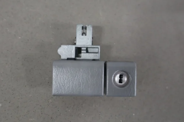 57_43674011-378d-4e91-9f3a-35cf073306ec 2001 Lexus LX470 L Engine Computer/ ECU