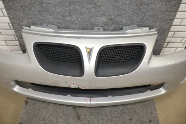 57_48ba0aeb-9c9e-4118-9de2-503e0ee9a32d 2006 Pontiac GTO Front Bumper Quicksliver Quicksliver