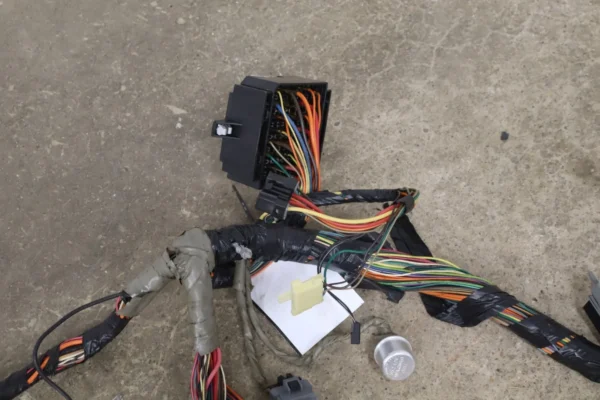 57_4de32052-b66a-48ee-9eb8-d9dc552c6200 2001 Chevrolet Camaro SS Convertible - Body Wiring Harness OEM