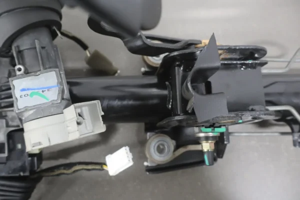57_4eca4ec1-22ad-457c-8376-67102336efc4 2004-2006 Pontiac GTO- Steering Column