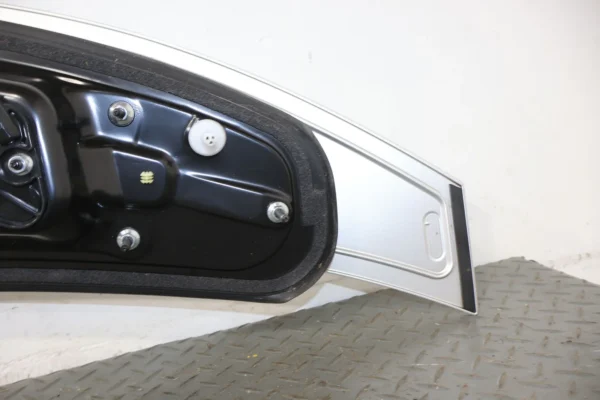 57_50ec49e1-f14f-4466-ba09-4d37e8055fdb 18-19 Lexus LC500 OEM Power Rear Spoiler (Liquid Platinum 1J2) Unable To Test