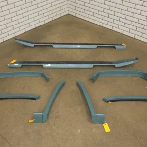 57_535a869f-7eae-4879-803d-65f268e04020 2007 Hummer H2 Special Edition WS2 Body Molding Kit