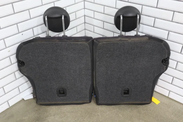 57_5f9716b9-4938-4802-bfda-4e0888e51aaa 2012-2017 Fiat 500 Abarth (1.4L Turbo 2-Door) Cloth Rear Seat Black/Red