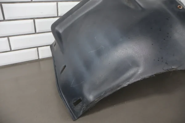 57_5f97f318-c54c-4153-b59d-aa64b39b2e61 2001 Dodge Viper Left Front Inner Fender Liner OEM *Damaged*