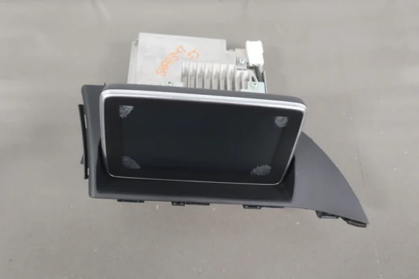17 Fiat 124 Spider Bluetooth Radio and Reciever Combo See Photos