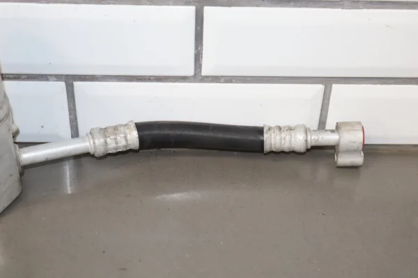 57_61f4fe5c-af81-4783-922c-39cb9c40cd4a 2001 Pontiac Firebird 3.8L 3800 A/C Hoses OEM