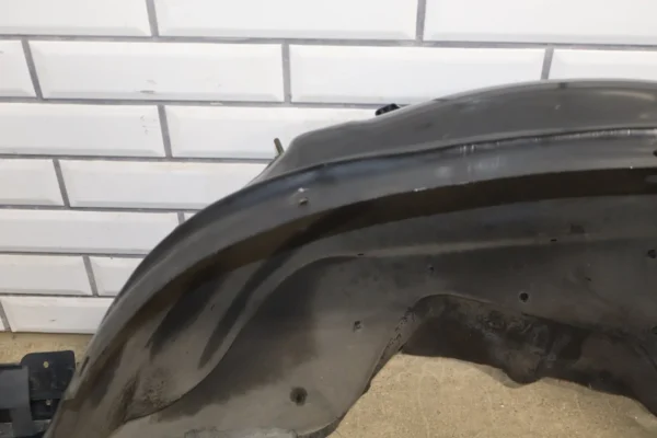 1995 Buick Roadmaster Left Front Inner Fender Liner OEM