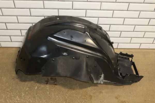 1995 Buick Roadmaster Left Front Inner Fender Liner OEM