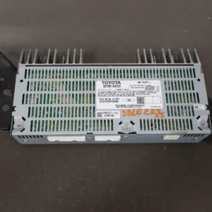 57_6a259a90-2fb3-4352-8cd1-e00695f7c3b9 2010-2013 Lexus GX460 (US Market) Pioneer Audio Radio Amplifier