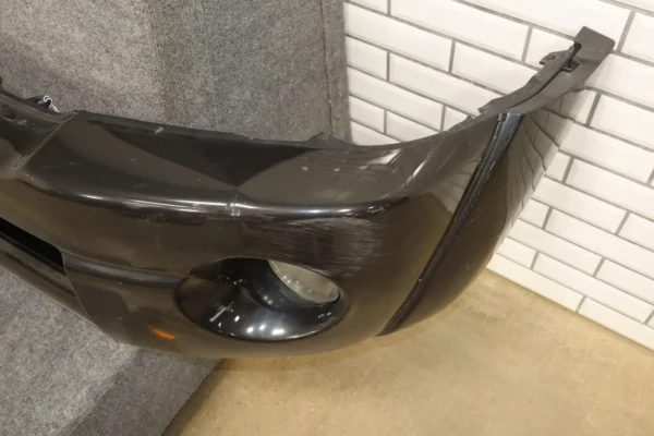 57_71510db8-8572-42b8-a8f8-83de4d88850f 05-11 Toyota Tacoma Base Model Front Bumper Cover W/Fog Lights & Rebar *Damage*