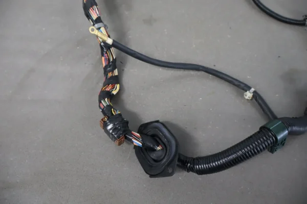 57_725af52e-82ee-46d7-9abf-2d9e6c558b10 1999 Honda CR-V Engine Wiring Harness 2.0L OEM B20Z2