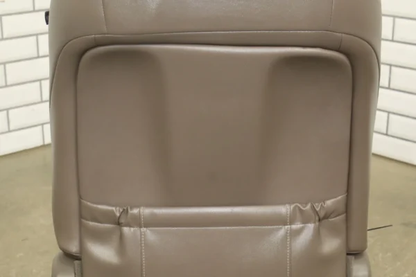 57_74bb208e-b1bf-4a3c-84aa-2fbecf9b90c4 2010-2013 Lexus GX460 Left Driver Front Power Leather Bucket Seat *Torn*