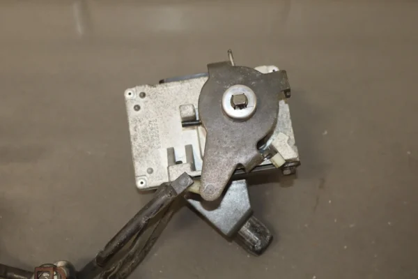 1998-2002 Pontiac Firebird Chevrolet Camaro 3.8L Pedal Assembly OEM