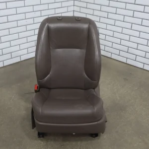 57_840a8fa2-1ed8-44e1-8103-aac3a5ba9cee 2010-2013 Lexus GX460 Left Driver Front Power Leather Bucket Seat *Torn*