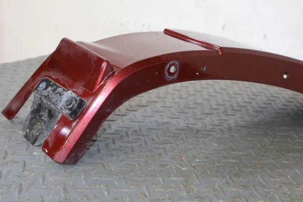 57_8f561c5c-e3f4-41ff-a68c-fb3bbb4f6b69 02-06 Cadillac Escalade Front Right RH OEM Fender Flare Moulding (Redfire 72U)