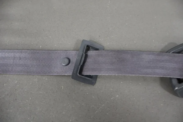 57_8f6c56d2-f33f-4edb-83b6-95ca84aa7b58 1998-2002 Pontiac Firebird Coupe- Left Front Seat Belt Light Gray