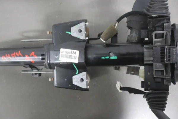 57_9030b011-ea19-4fe3-ba9a-b10392b5b111 2004-2006 Pontiac GTO- Steering Column
