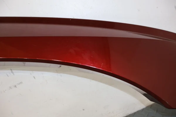 57_90446609-f212-415d-97c5-aa34d7f42c70 02-06 Cadillac Escalade Front Right RH OEM Fender Flare Moulding (Redfire 72U)
