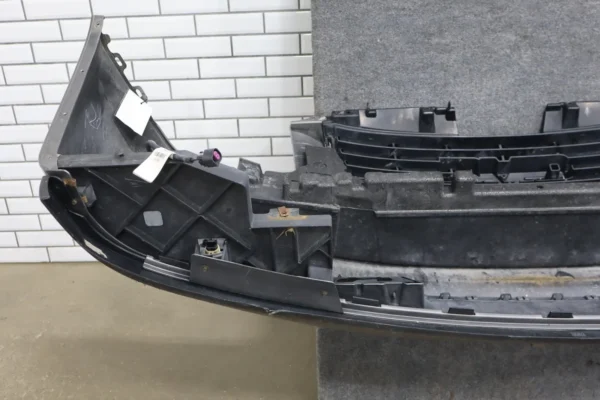 57_90d0d71d-dc8a-4d48-98b1-d48be4415e98 2008-2014 GMC Yukon SLT Front Bumper Steel Gray Metallic 16U
