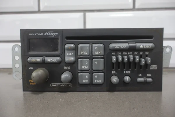57_91dee6b3-5ada-4ef4-a830-7f98cfa33a6d 1997-2002 Pontiac Firebird Trans AM Radio OEM Monsoon - CD Player Inoperative