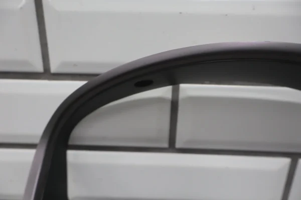 57_9815493d-1983-428b-aab1-d6a9e70b6952 2004-2006 Pontiac GTO Speedometer Bezel Trim 92110118