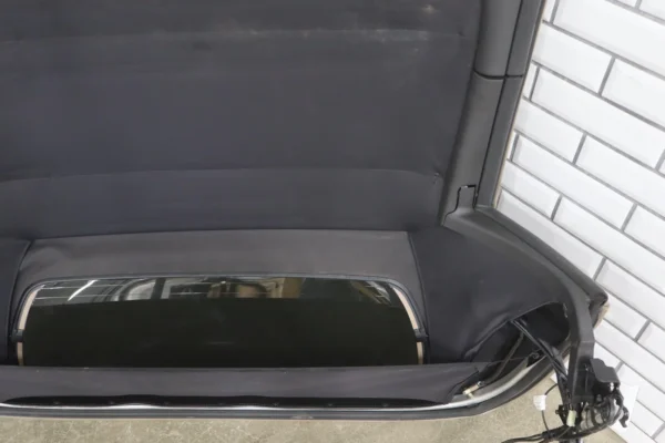 57_b1ad3229-5916-40f1-b002-5061954436a2 2005-2013 Chevrolet Corvette C6 Convertible Roof 89023769